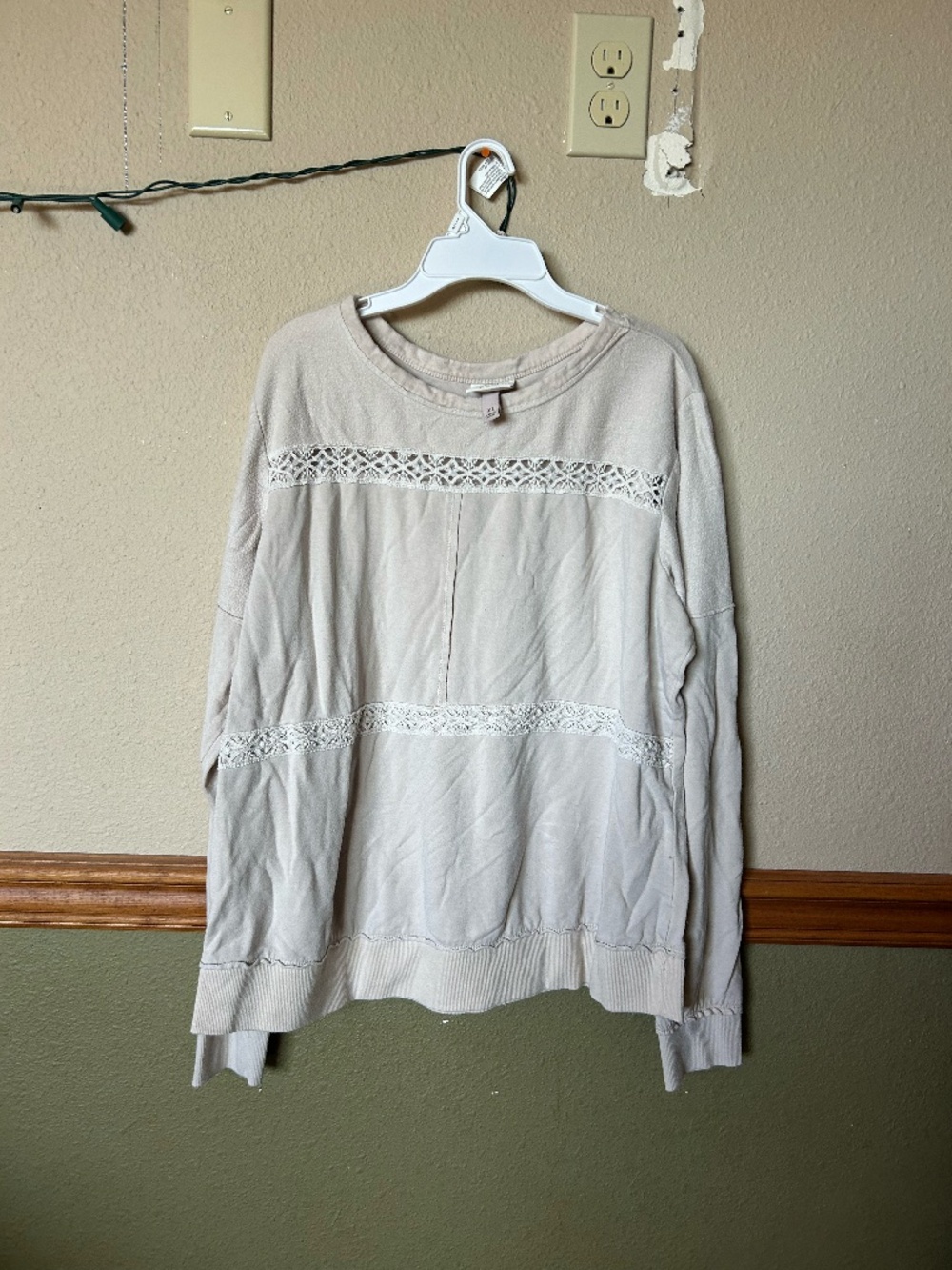A Knox Rose fall cream sweater XL